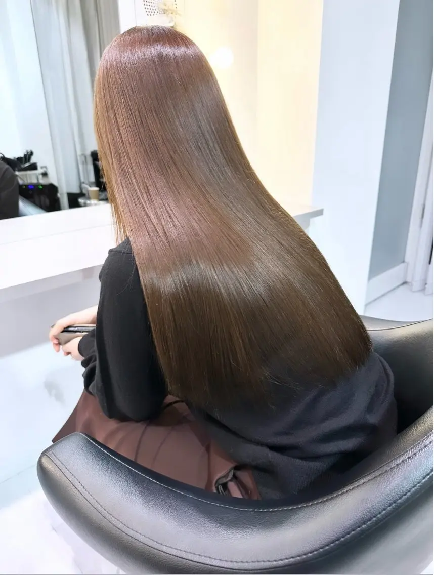 カラー 寺崎 玲輝のヘアスタイル