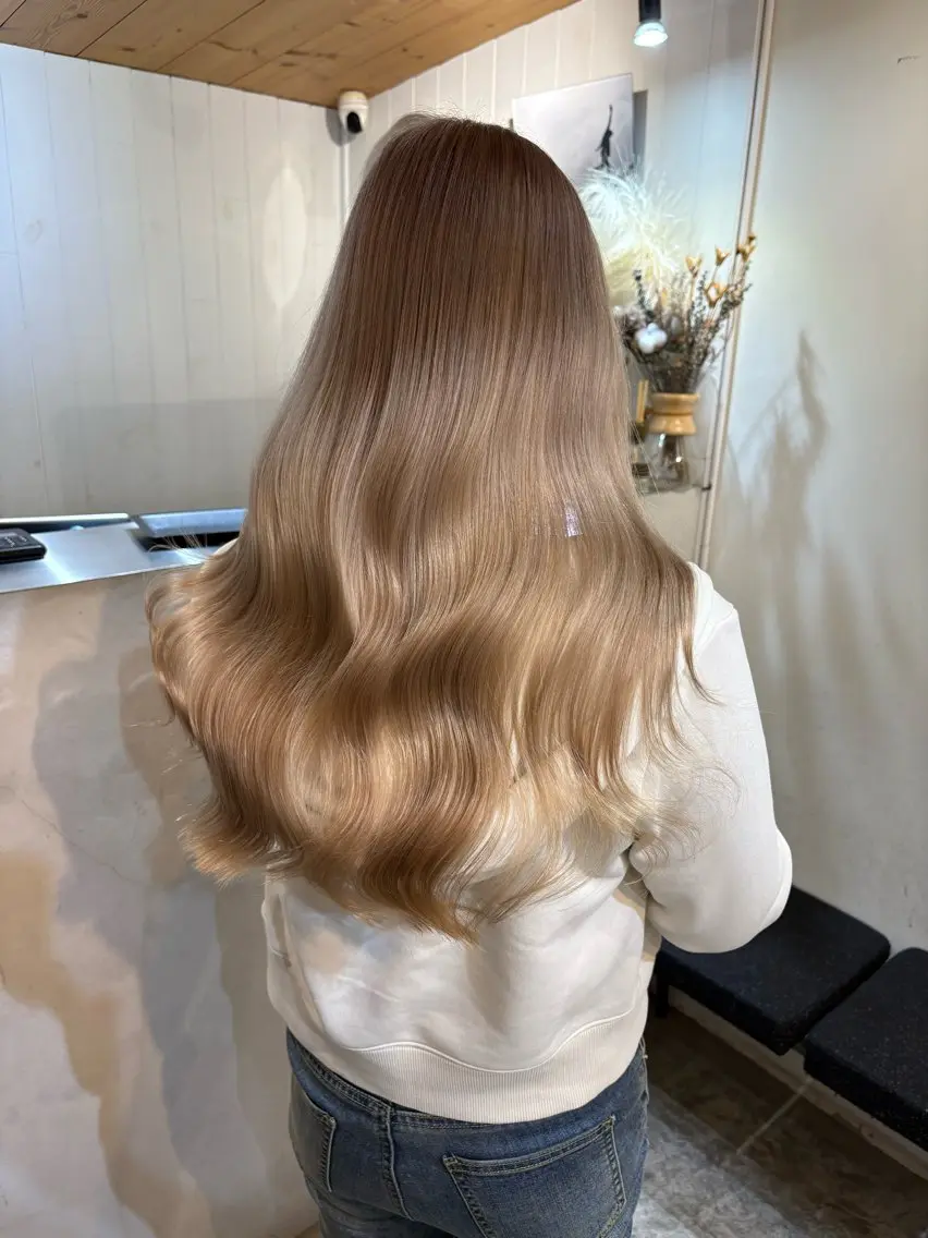 ロング カラー ヘアアレンジ カット ヘアカラー トリートメント 🧸艶々韓国ヘア 🧁mizunaのヘアスタイル