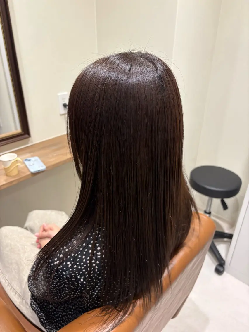 セミロング カラー ブラウンカラー ダークブラウン 学生 ヘアカラー GUEST ヒロキのヘアスタイル