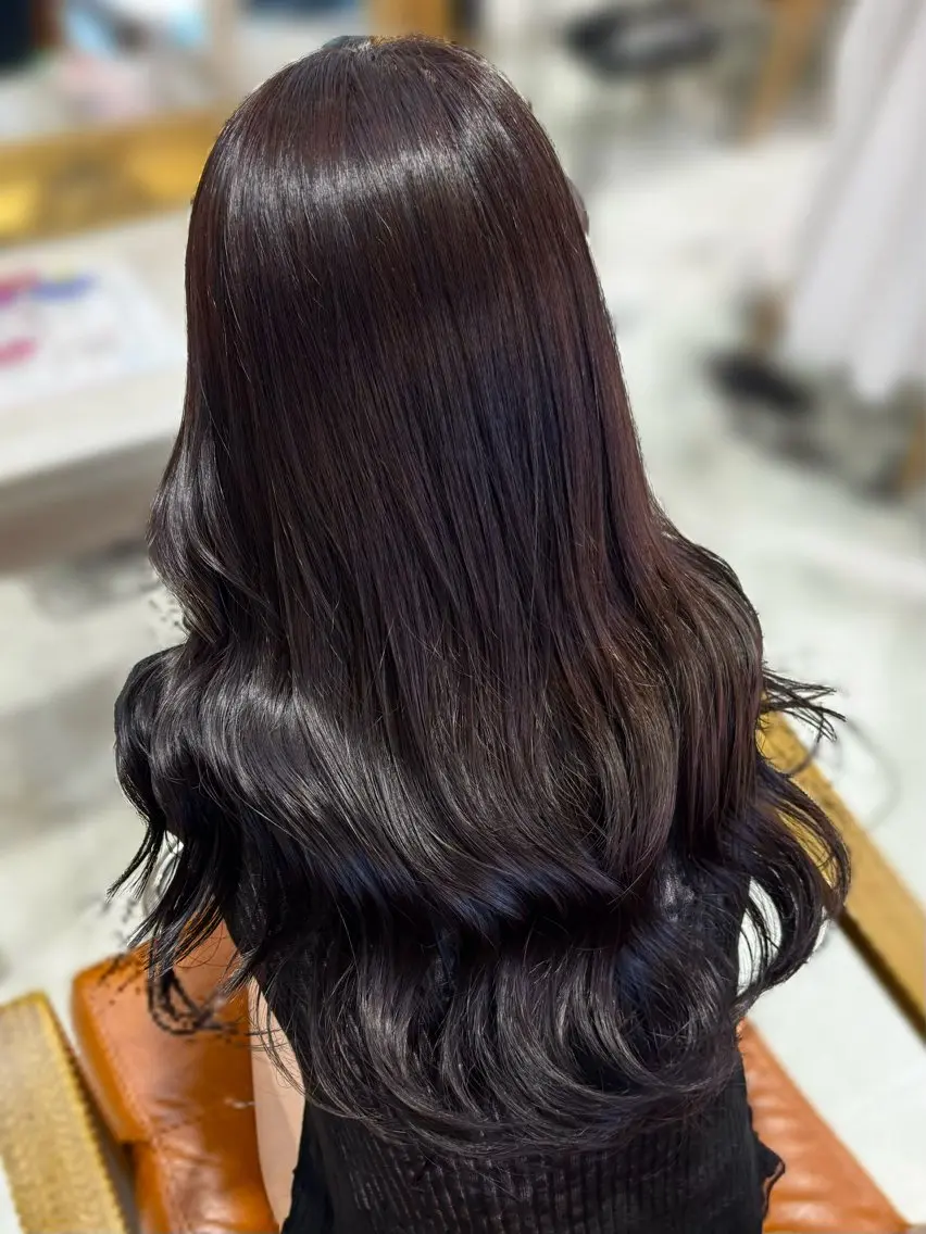 ロング カラー ヘアカラー トリートメント イトウ スイのヘアスタイル