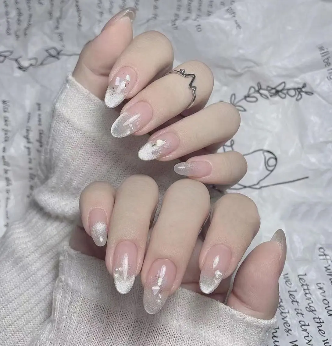 ネイル Queens ゲンのネイルデザイン