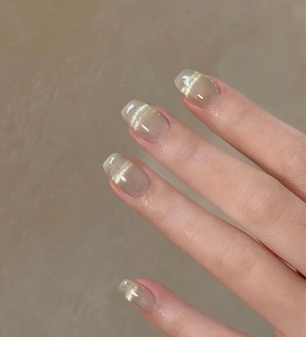 ネイル アートネイル オーロラネイル チークネイル 長さ出し フットネイル Blossom nail_研修のネイルデザイン