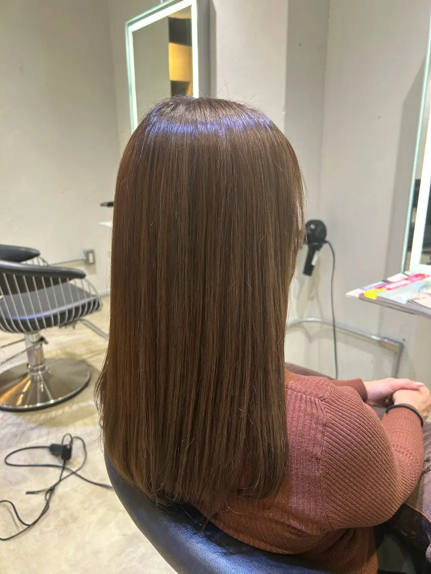 ロング カラー ベージュカラー ハイライトカラー ハイライト 神野 柚芽のヘアスタイル