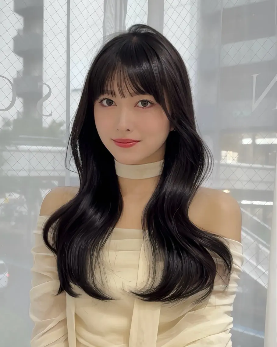ロング 顔まわりレイヤー レイヤーカット 戸張 翔太のヘアスタイル
