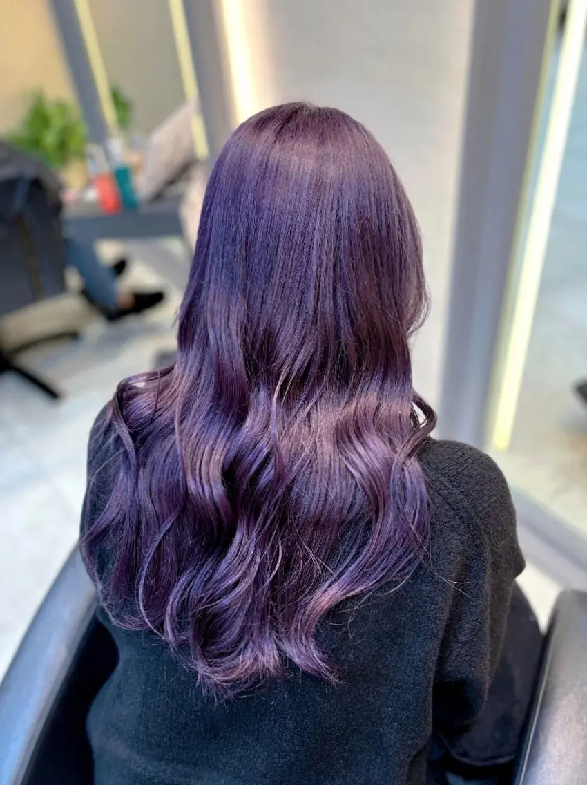 ロング カラー ブリーチ 透明感カラー 𝗔𝗞𝗜𝗧𝗔 🎨のヘアスタイル