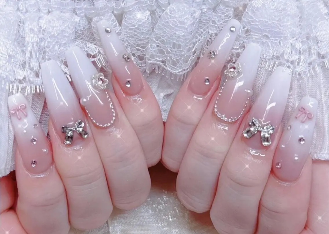 ネイル 奈 奈のネイルデザイン