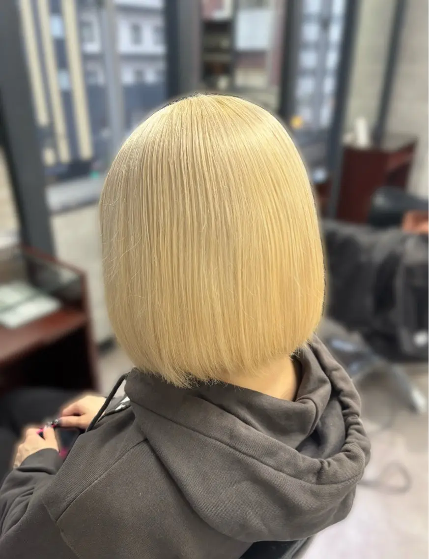 ショート ヘアカラー OZ 梅田店／ ユウリのヘアスタイル