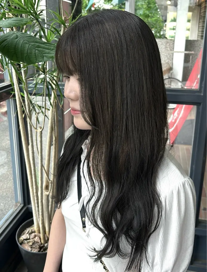 ロング カラー 透明感カラー ヘアカラー Haircraft 長岡琉菜のヘアスタイル
