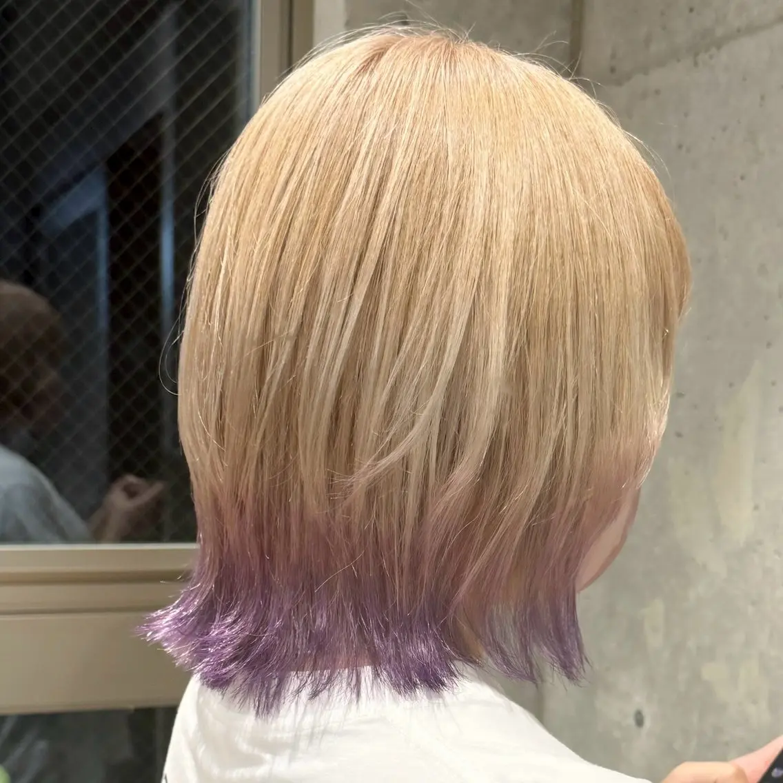 ミディアム カラー くびれヘア くびれレイヤー レイヤーカット カット ヘアカラー トリートメント ヘッドスパ 柔め透明感血色カラー 暖色/レイヤー/ゆいのヘアスタイル