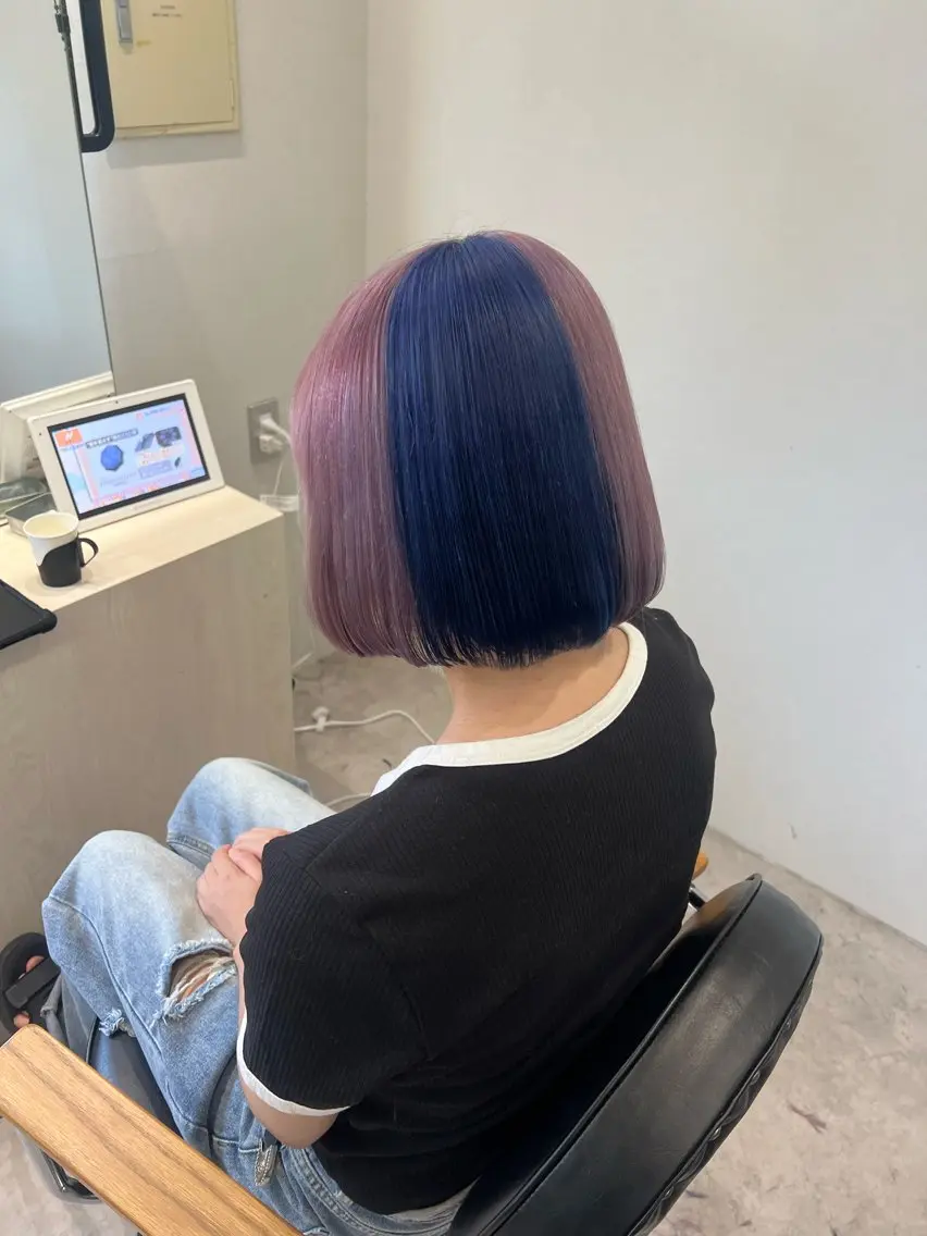 ショート カラー ベージュカラー ブリーチ ケアブリーチ デザインカラー ダブルカラー ヘアカラー アオリ/韓国風 ハイトーン/レイヤーのヘアスタイル