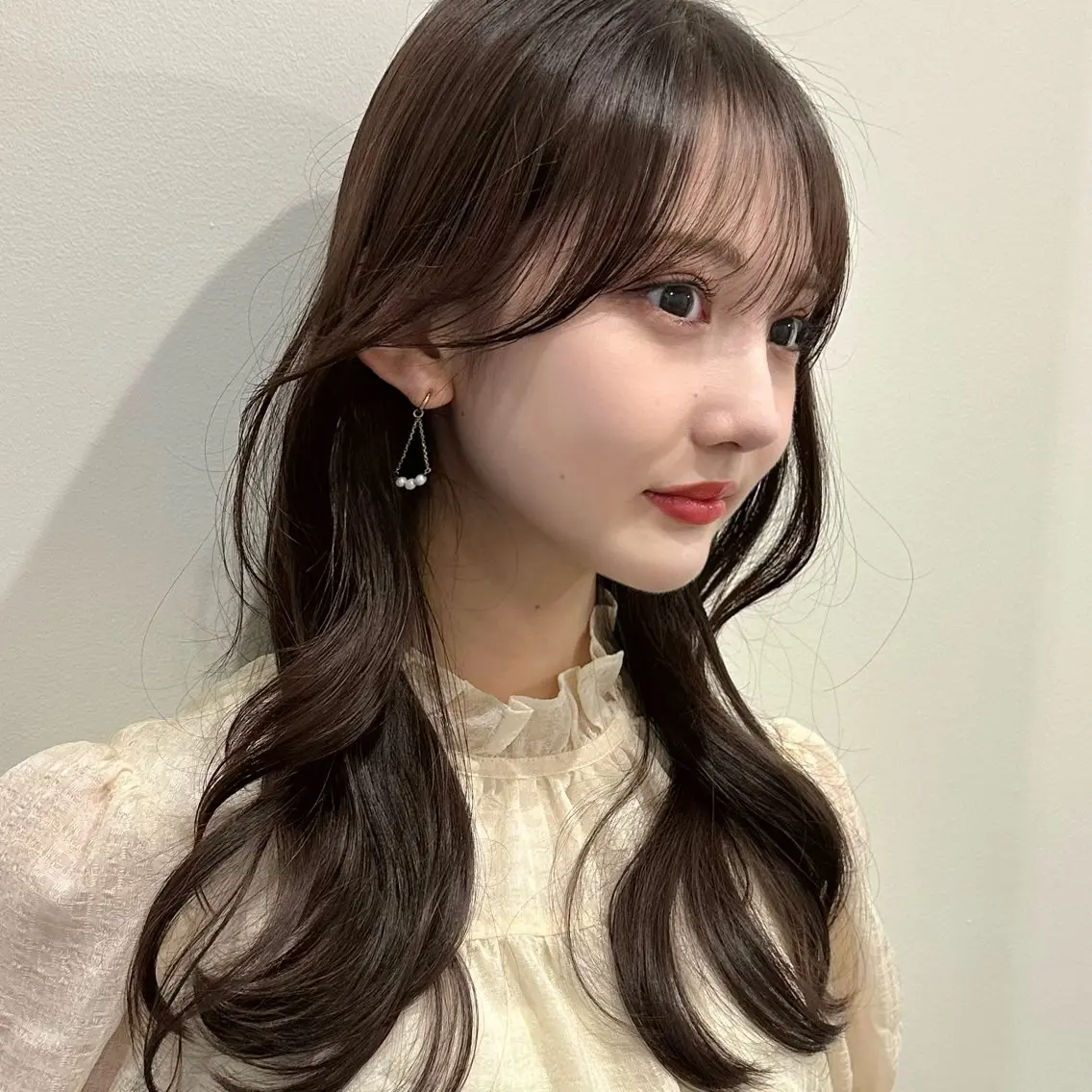 セミロング カット ヘアカラー トリートメント 🌹ハッシュカット、 レイヤー韓国ヘア🌹のヘアスタイル