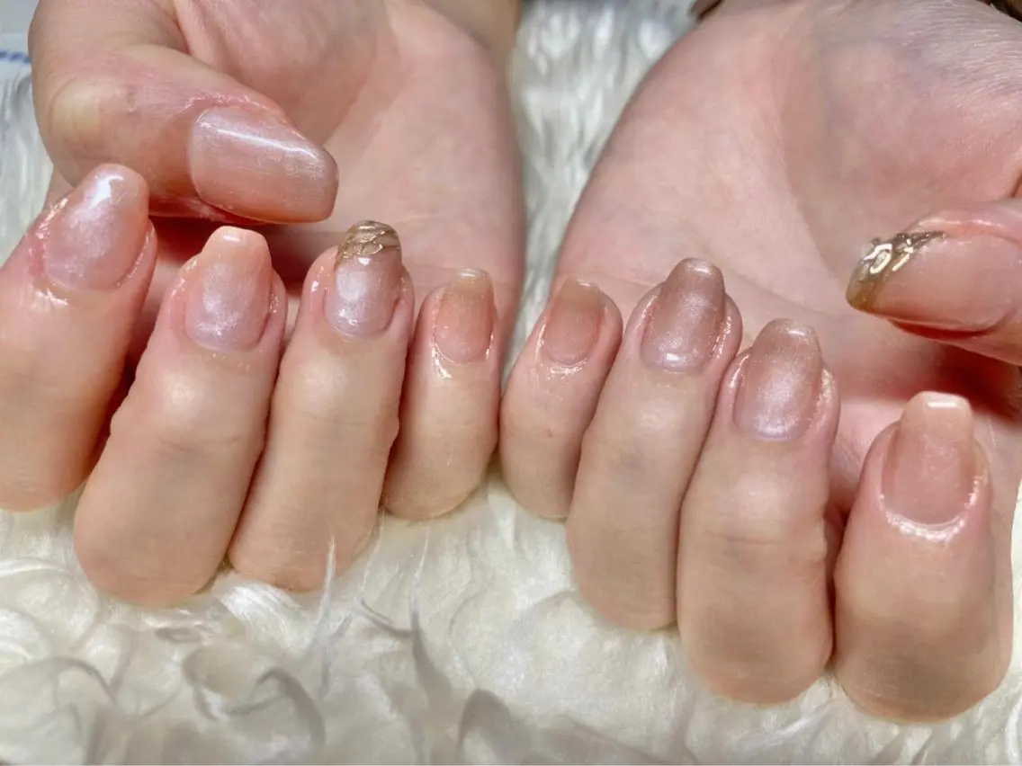 ネイル ジェルネイル ミラーネイル パラジェル ブライダルネイル 冬ネイル Nail&eye Belire 新宿のネイルデザイン