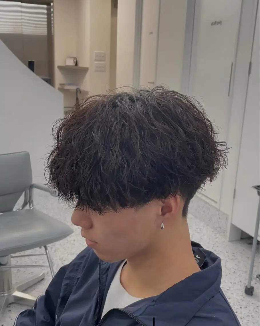 ショート カラー パーマ メンズ特化/ツイスパ /波巻き/松本真生のヘアスタイル