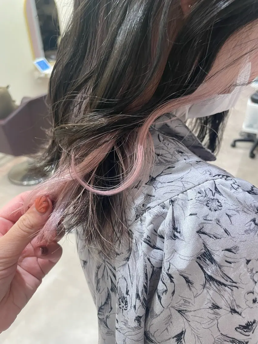 🌈🫧カット＋インナーカラー＋トリートメント🩵🧸の写真