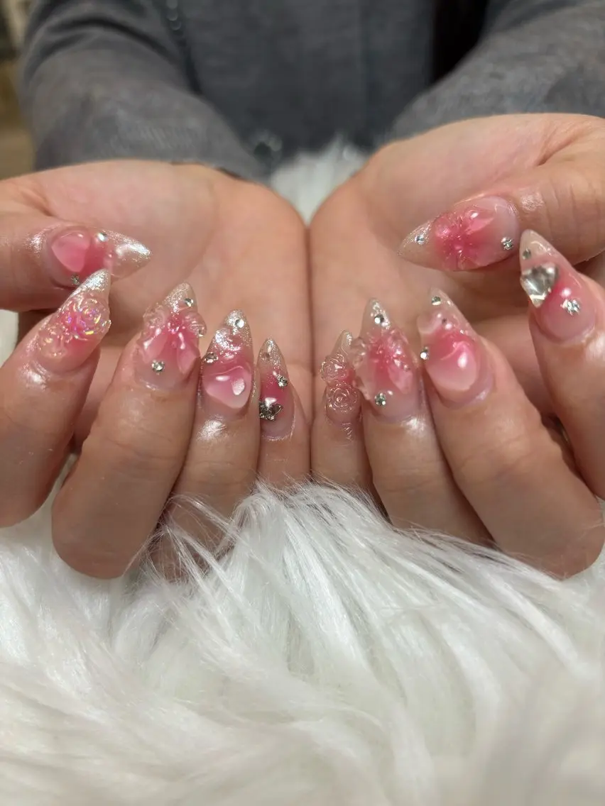 ネイル ハンドネイル nailsalon cozy.cutilのネイルデザイン