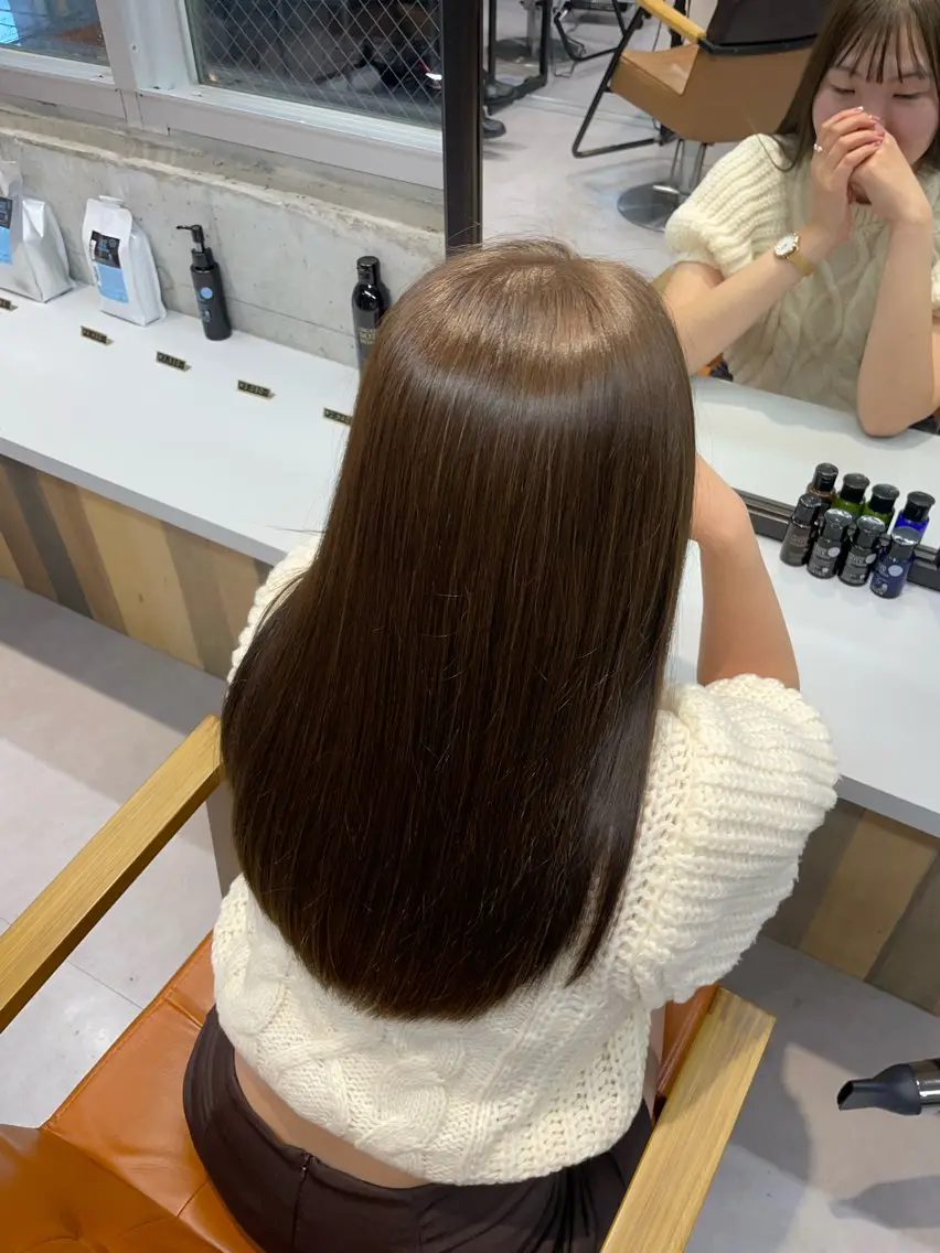 セミロング ✨美髪専門✨ワタナベ 髪質改善のヘアスタイル