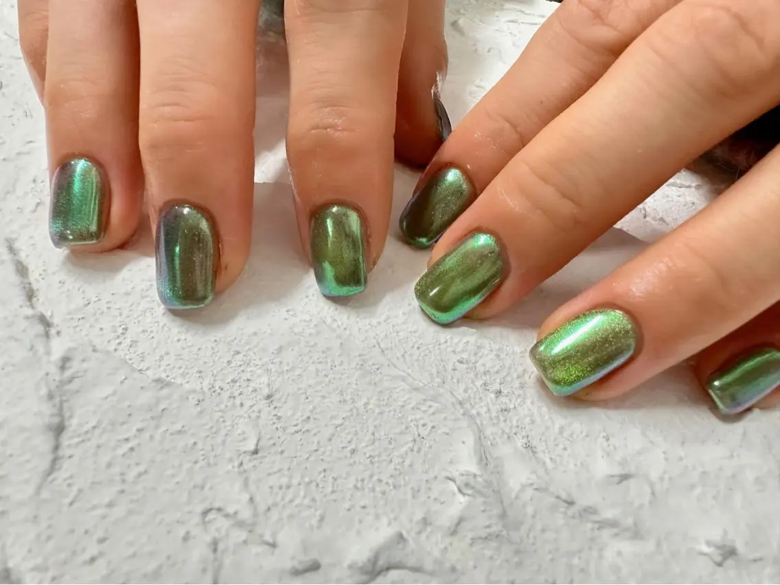 ネイル マグネットネイル ミラーネイル mana nailのネイルデザイン