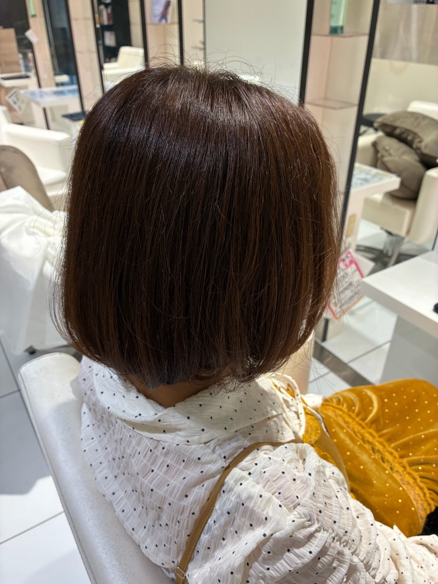 ショート ボブ 外国人風カラー 谷口 深月のヘアスタイル