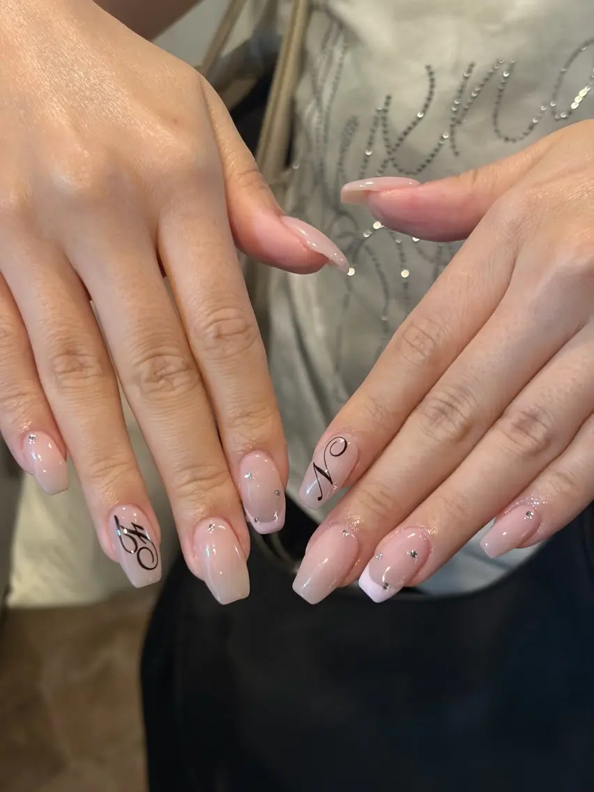 ネイル ハンドネイル 🌿WOLTOKYO 渋谷🌿miyuのネイルデザイン