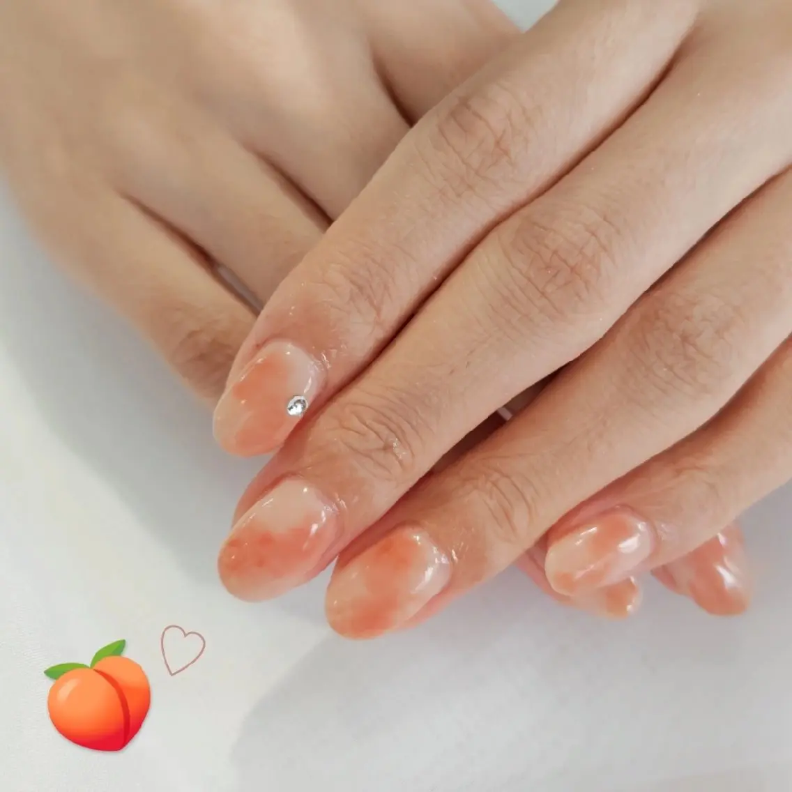 ネイル ニュアンスネイル 夏ネイル ハンドネイル felicita fumi🩷のネイルデザイン