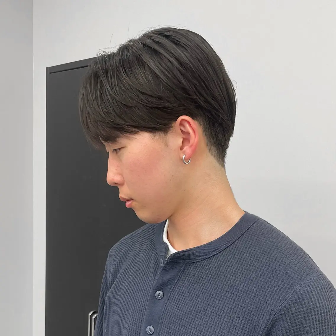 メンズ シャドウパーマ／骨格 矯正カット　トモキのヘアスタイル