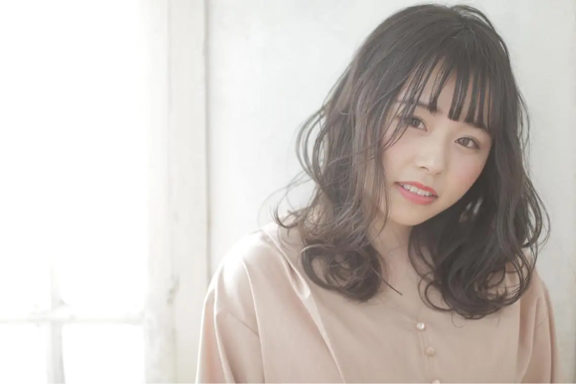セミロング 美髪"縮毛矯正" 別所レイヤ【なんば】のヘアスタイル