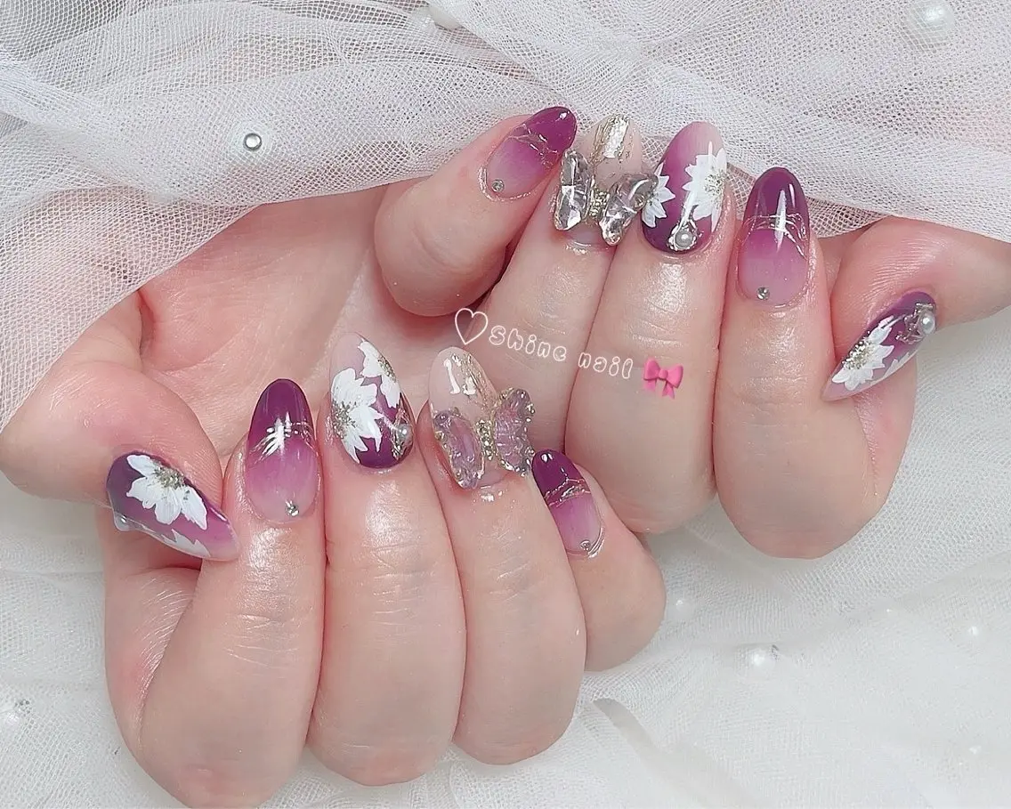 ネイル サイナ🎀 長さだし&デザインのネイルデザイン