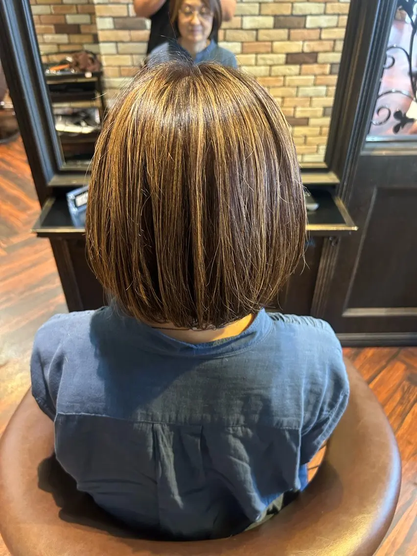 カラー INOUE SAKIのヘアスタイル