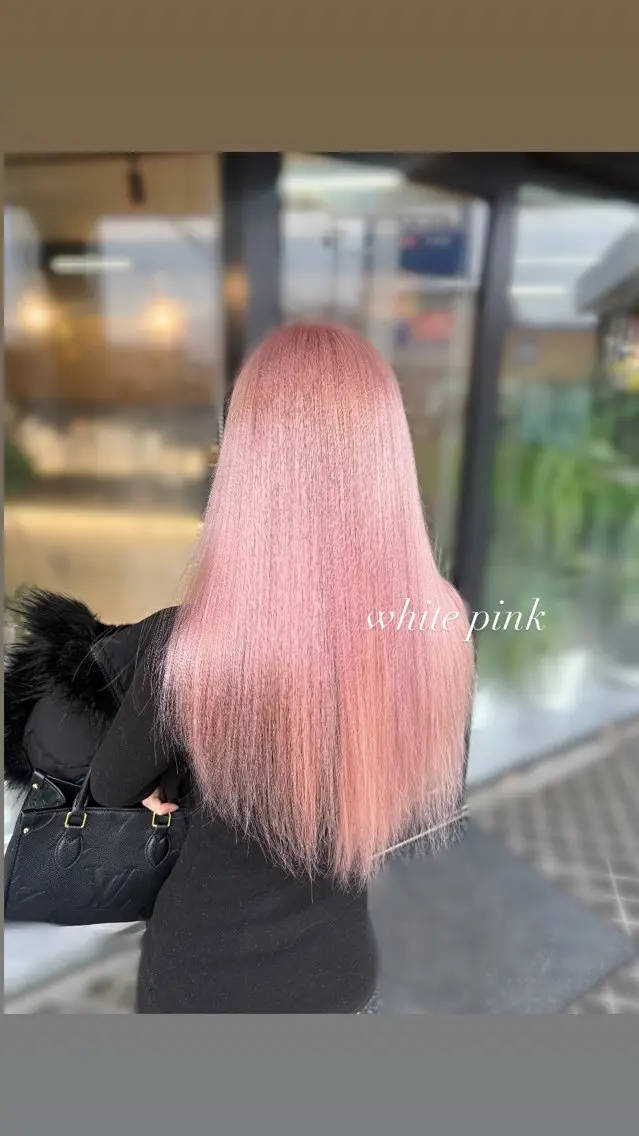 ロング ヘアカラー arika になのヘアスタイル