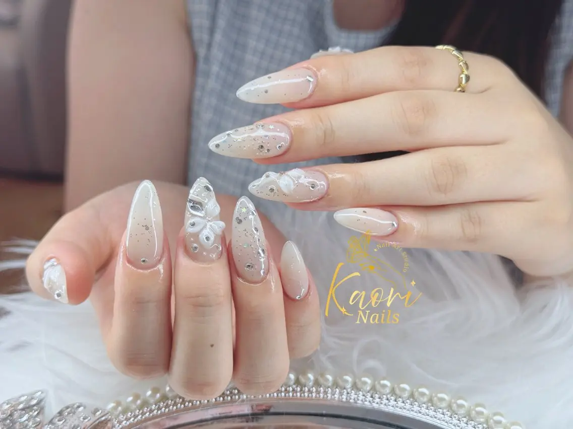 ネイル フットネイル フレンチネイル 韓国ネイル ラメ(グリッター) マグネットネイル KAORI YUMIのネイルデザイン
