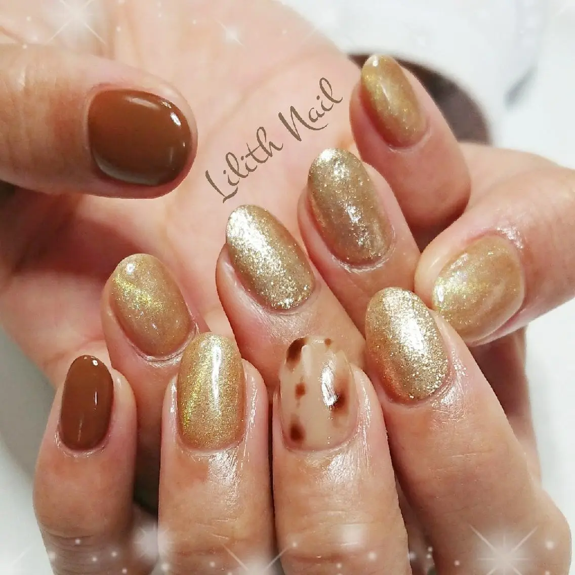 ネイル アニマル柄 マグネットネイル ニュアンスネイル ハンドネイル Lilith Nailのネイルデザイン