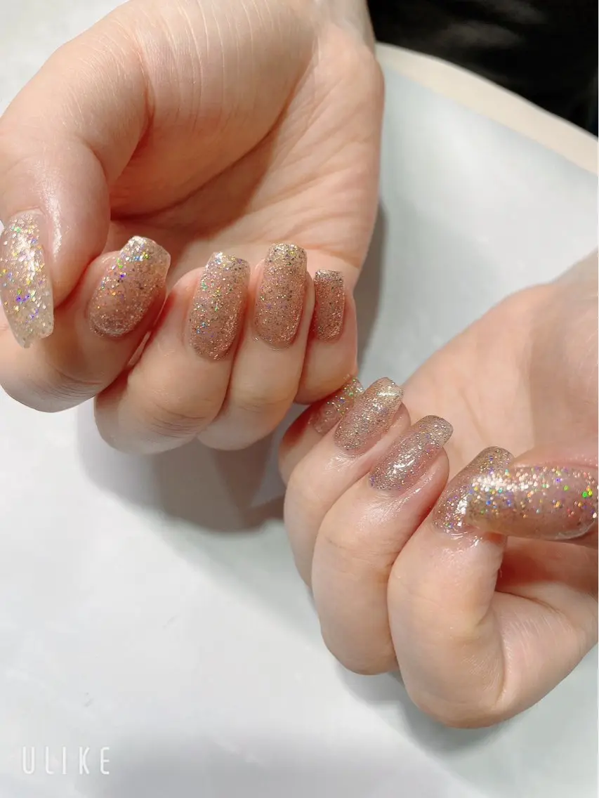 ネイル キラキラネイル ニュアンスネイル シンプルネイル tete nailstudioのネイルデザイン
