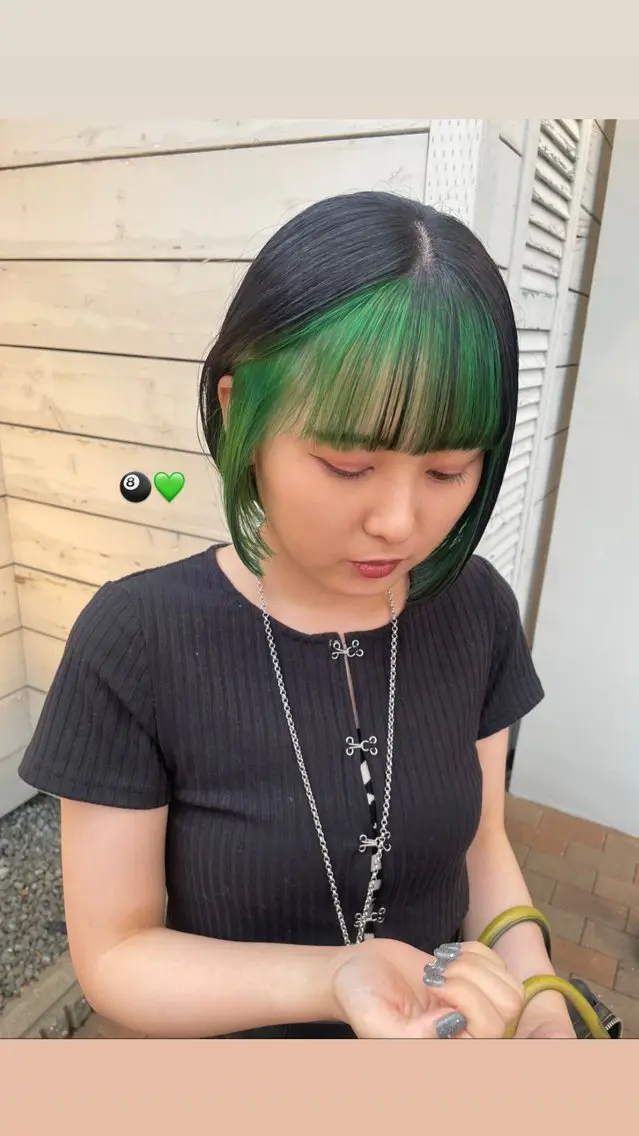 ショート カラー ヘアカラー トリートメント ハイトーン/透明感 カラー/下出有沙のヘアスタイル