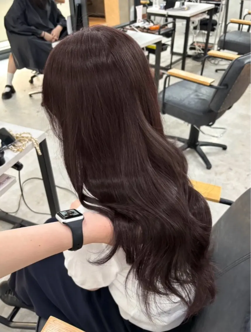 ロング カラー ブリーチ ダブルカラー ブリーチなしカラー ピンクカラー カット ヘアカラー 盛れる顔まわり✨🎀 レイヤー別所好葉のヘアスタイル