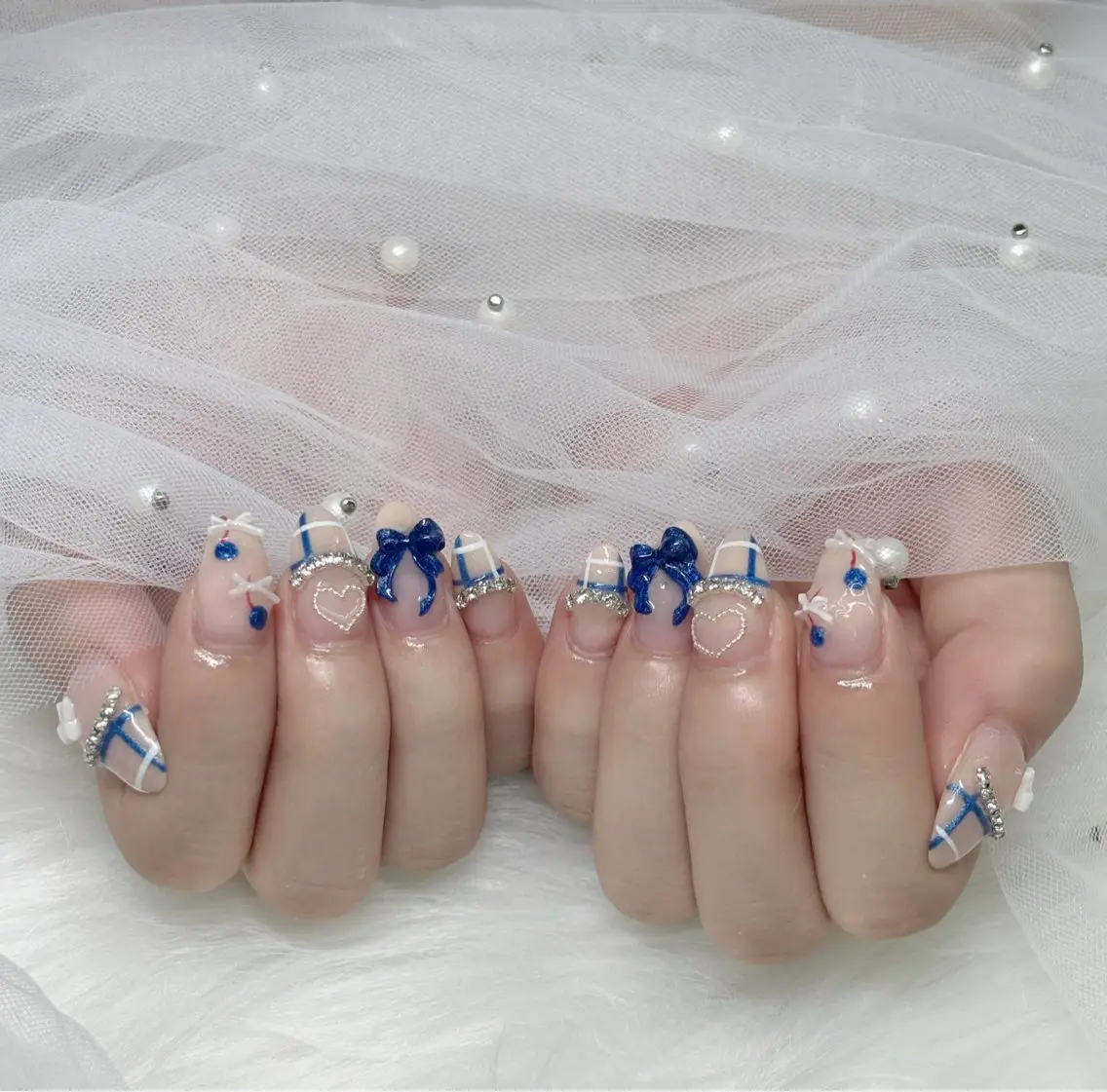 ネイル 韓国ネイル マグネットネイル 持ち込み ハンドネイル Mimi Nail_Royalのネイルデザイン