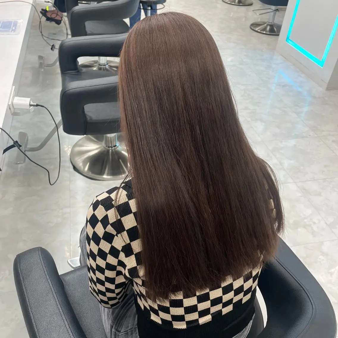 ミディアム カット ヘアカラー トリートメント ヘッドスパ ヘアセット 上品🤍韓国レイヤー /透明感🤍FUGAのヘアスタイル