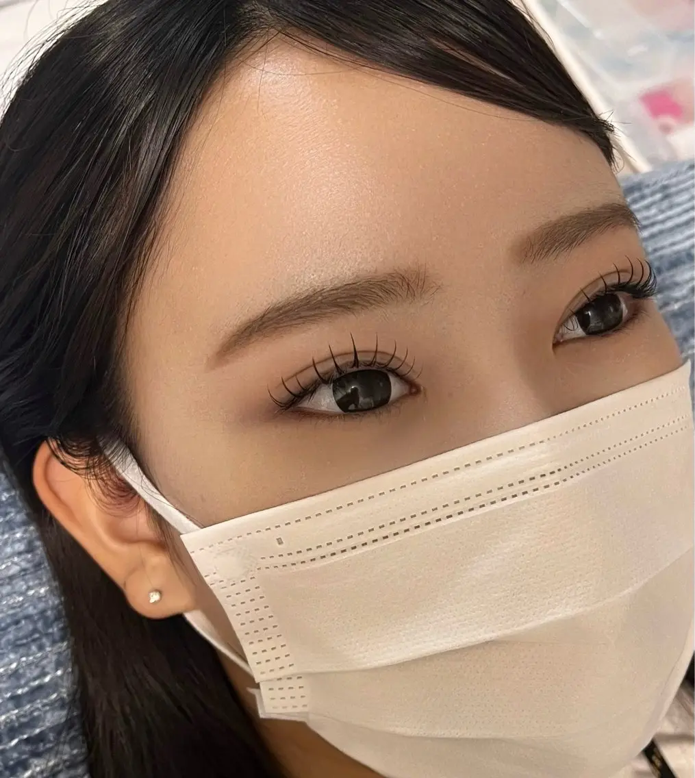 マツエク・マツパ マツエク LED/韓国束間/ 上下まつげ🐩🤍のマツエク・マツパデザイン