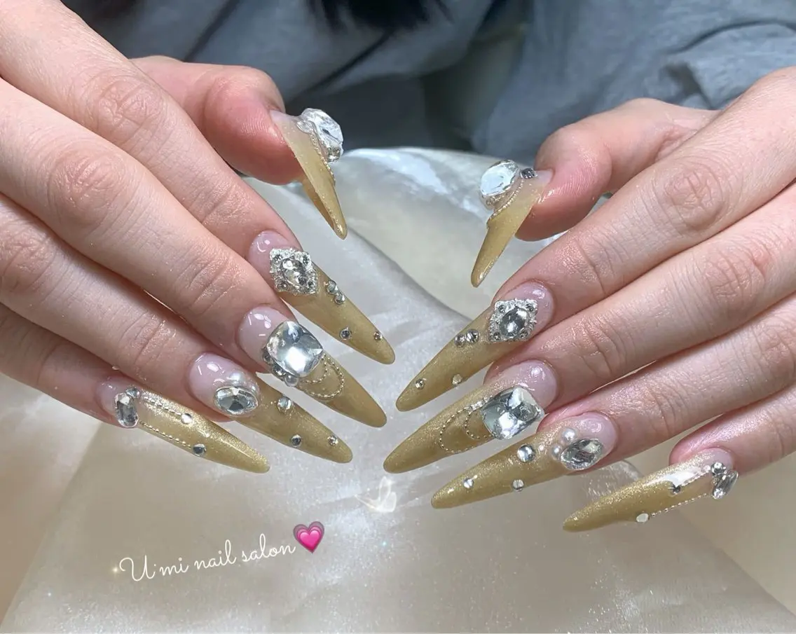 ネイル 持ち込み xie qunのネイルデザイン