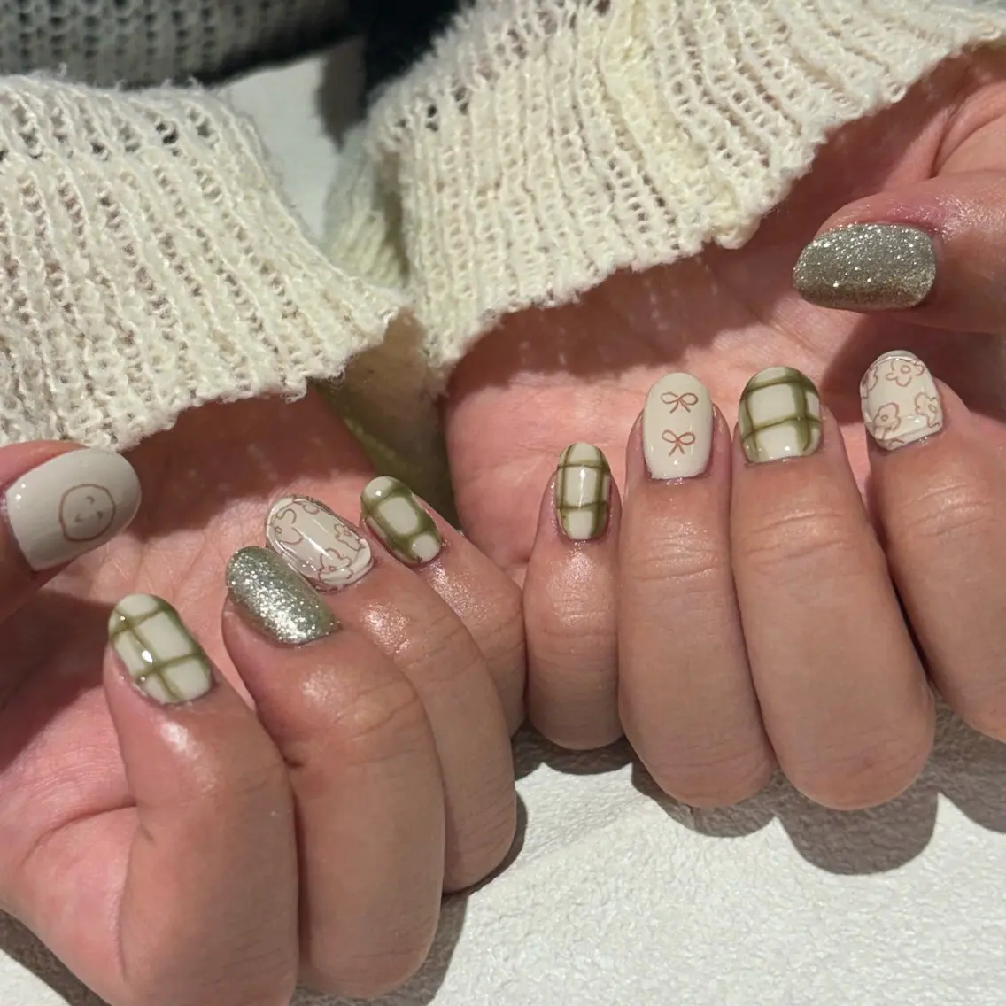 ネイル ハンドネイル SHELL NAIL 🐰ｎｏａ🐶のネイルデザイン