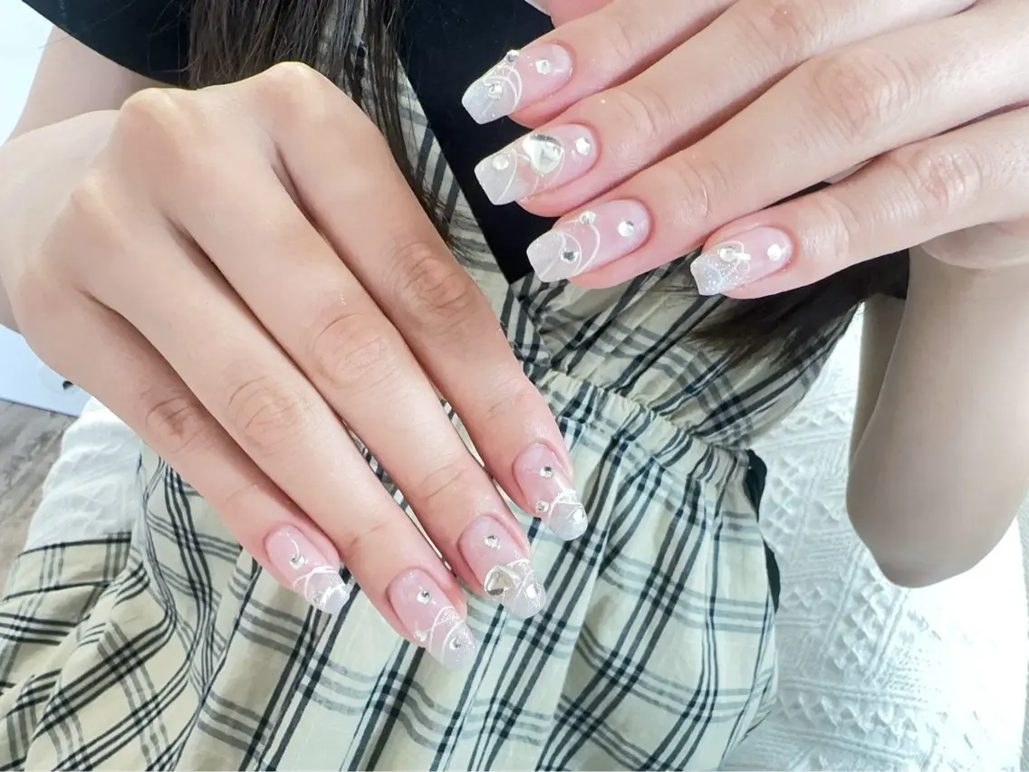 ネイル Romine ネイル&マツゲのマツエク・マツパデザイン