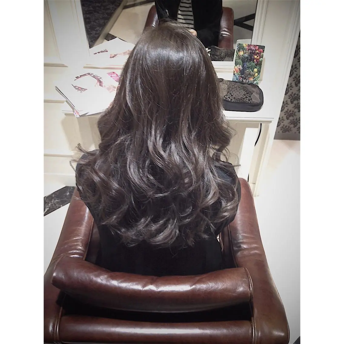 ロング カラー デザインカラー グレージュ 髪質改善✨カラー特化 サロン🎨平尾晃一のヘアスタイル