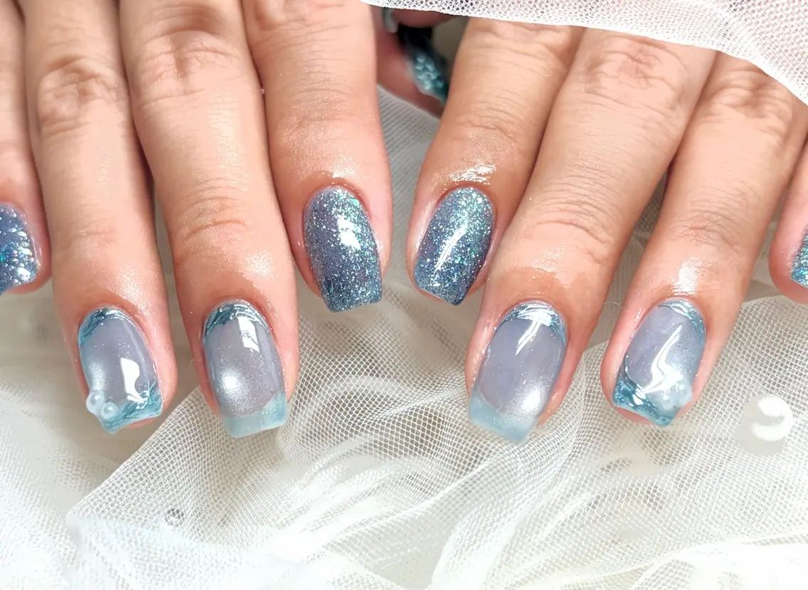 ネイル ブルー フラッシュネイル ラメ(グリッター) ハンドネイル nail patio hinaのネイルデザイン