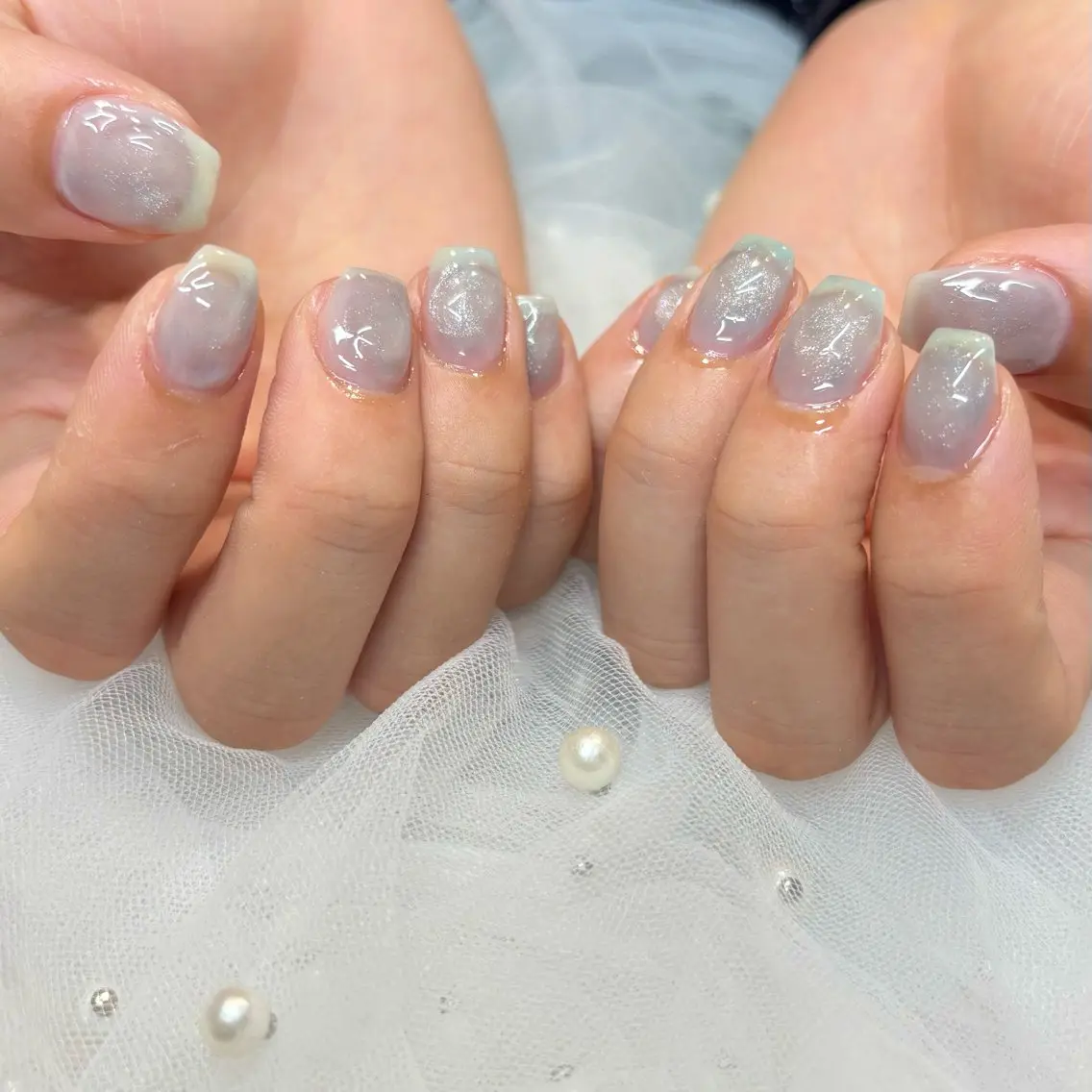 ネイル キラキラネイル 水色 ぷっくりネイル 夏ネイル 荒巻 めいのネイルデザイン