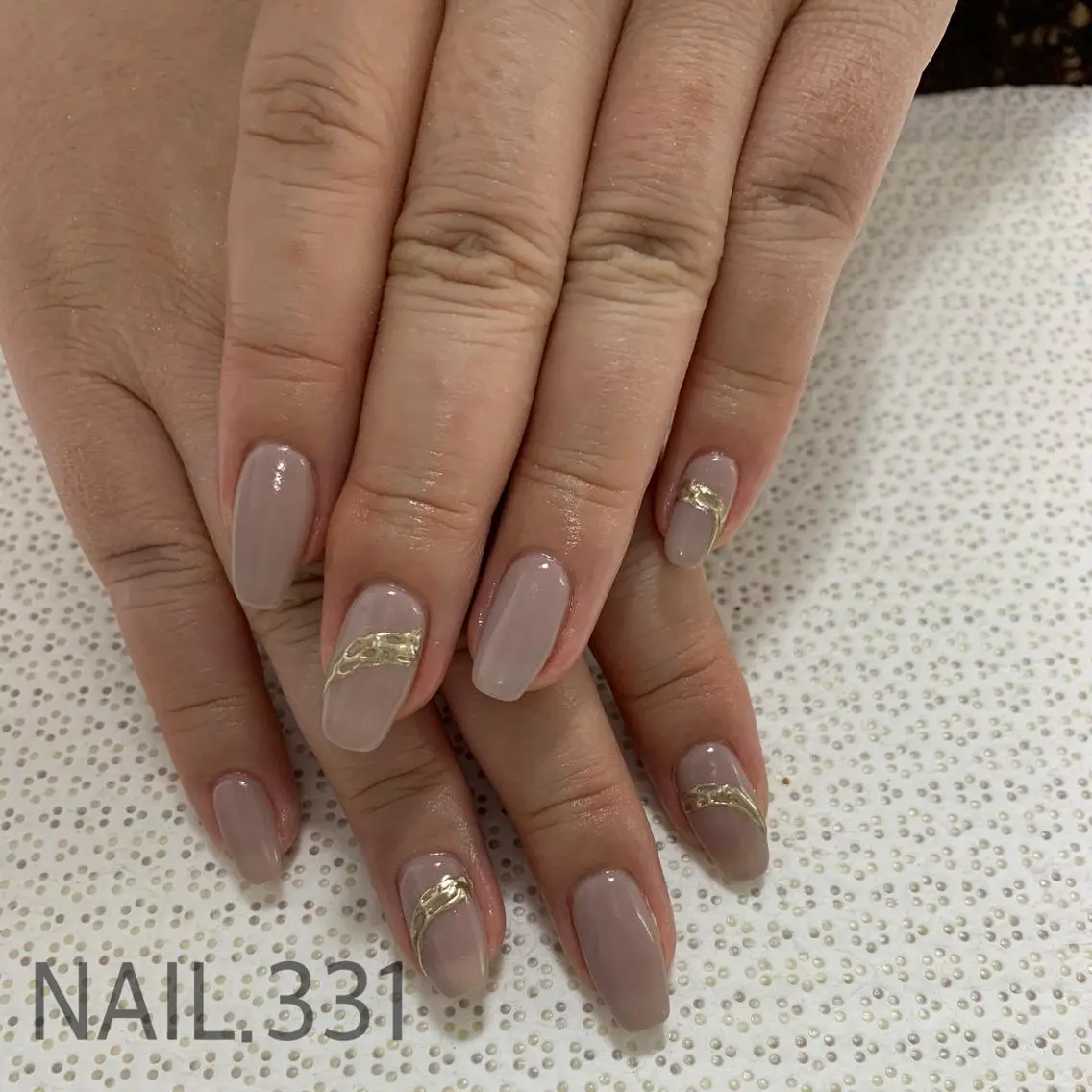 ネイル オーロラネイル フラッシュネイル ラメ(グリッター) マグネットネイル ミラーネイル Nail 331のネイルデザイン