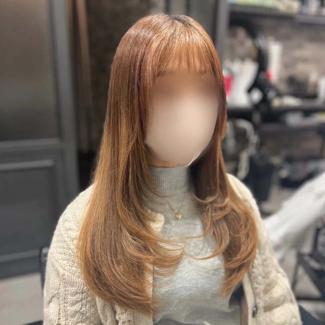 ロング レイヤーカット カット Dia ‎ アキヨシ ミユのヘアスタイル