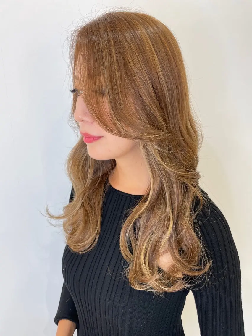 セミロング カラー ヘアアレンジ カット ヘアカラー トリートメント 髪質改善/縮毛矯正 RYOのヘアスタイル