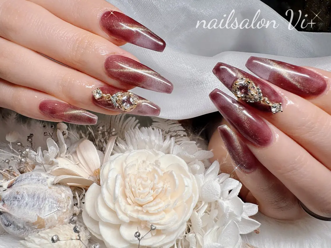 ネイル ハンドネイル ✨Nailsalon Vi+✨のネイルデザイン