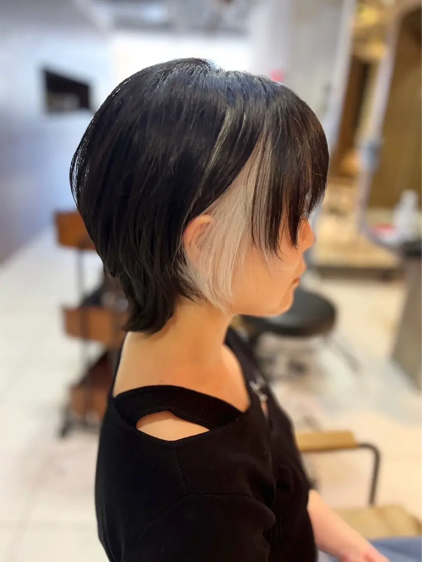 ショート カラー 橋本 匠平のヘアスタイル