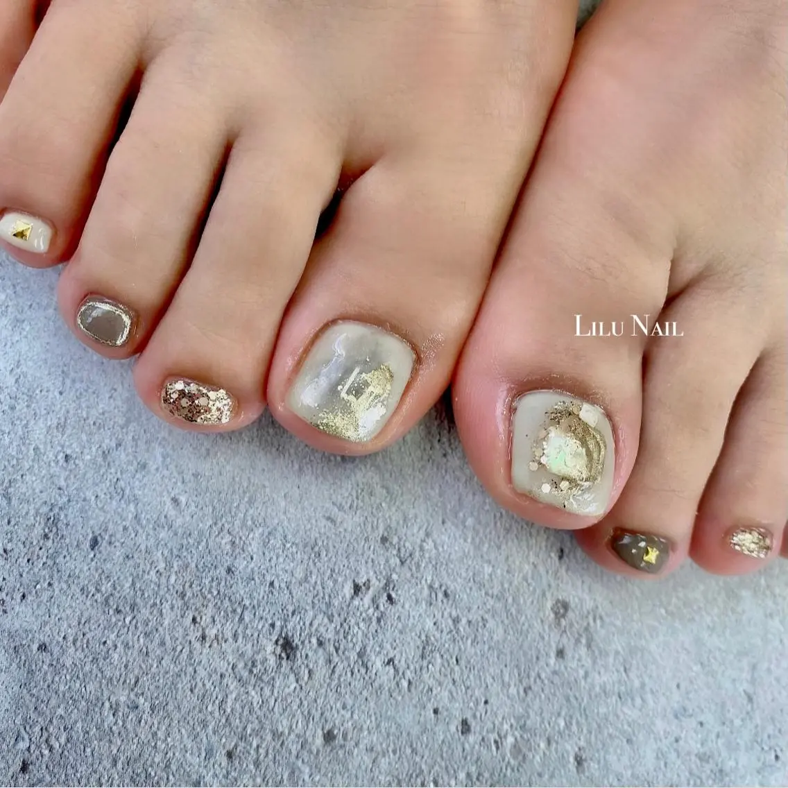 ネイル ニュアンスネイル モチの良さ◉ フィルインネイル♡のネイルデザイン