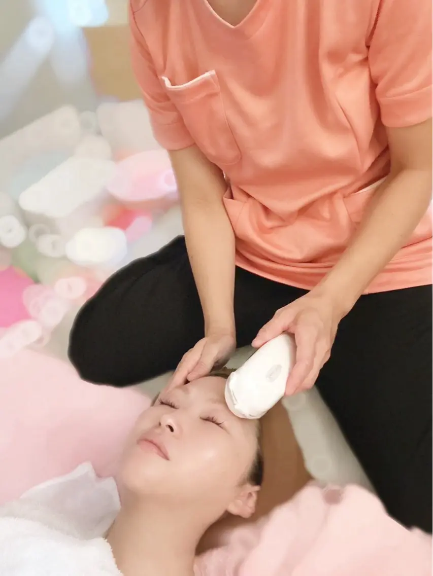 フェイシャル毛穴集中ケアの写真